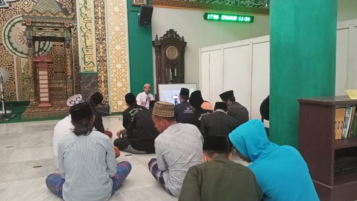 Perkuat Silaturahmi, PKPT IPNU IPPNU IAI Pangeran Diponegoro Nganjuk Adakan Kegiatan Rutinan Ngaos dan Sholawat Al-Barjanji
