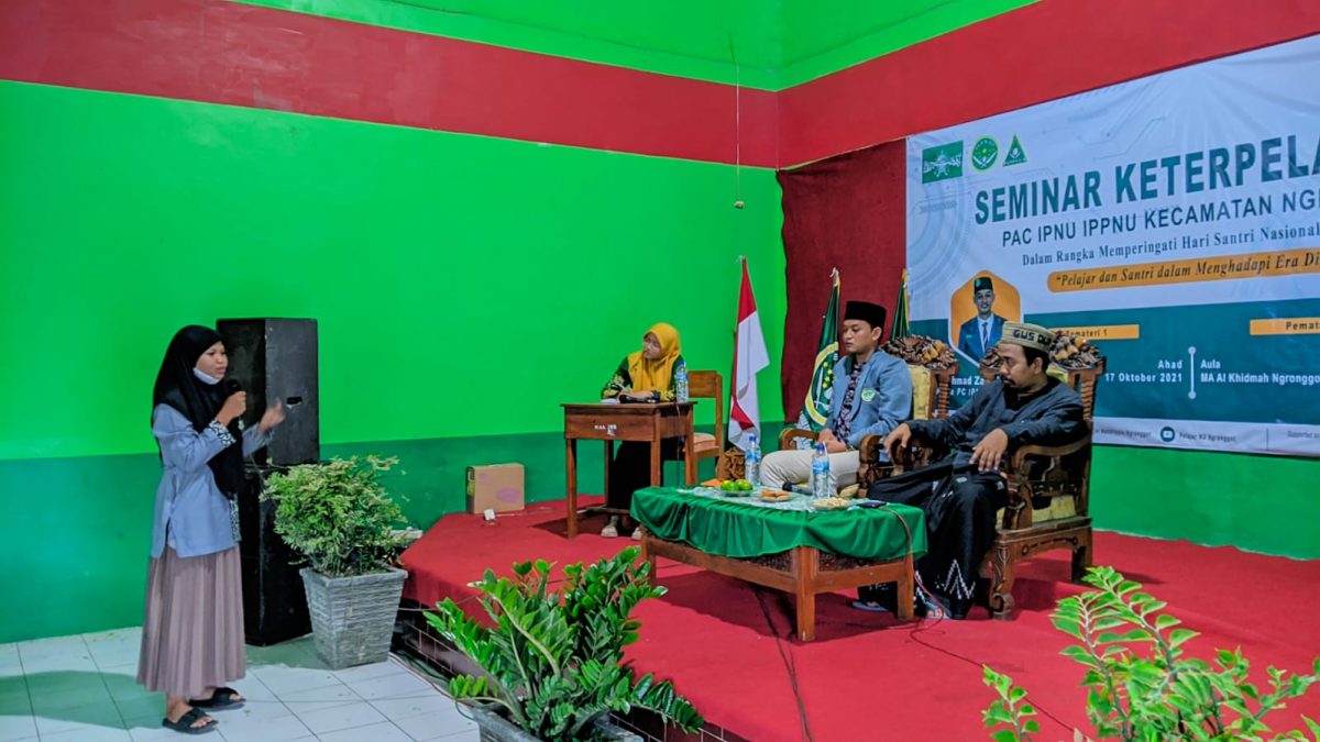 Memperingati Hari Santri, PAC IPNU IPPNU Ngronggot Selenggarakan Seminar Keterpelajaran