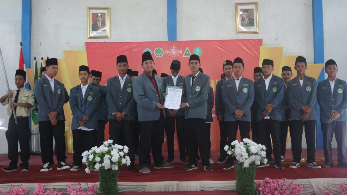 Pelajar NU Rejoso Gelar Pelantikan dan Launching 100 Hari Kerja