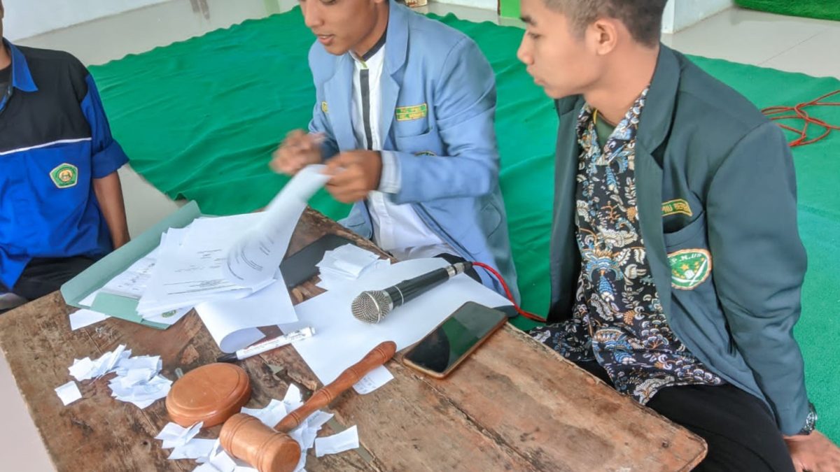 Pemilihan Ketua PK IPNU IPPNU Baitul Atieq oleh PAC Berbek