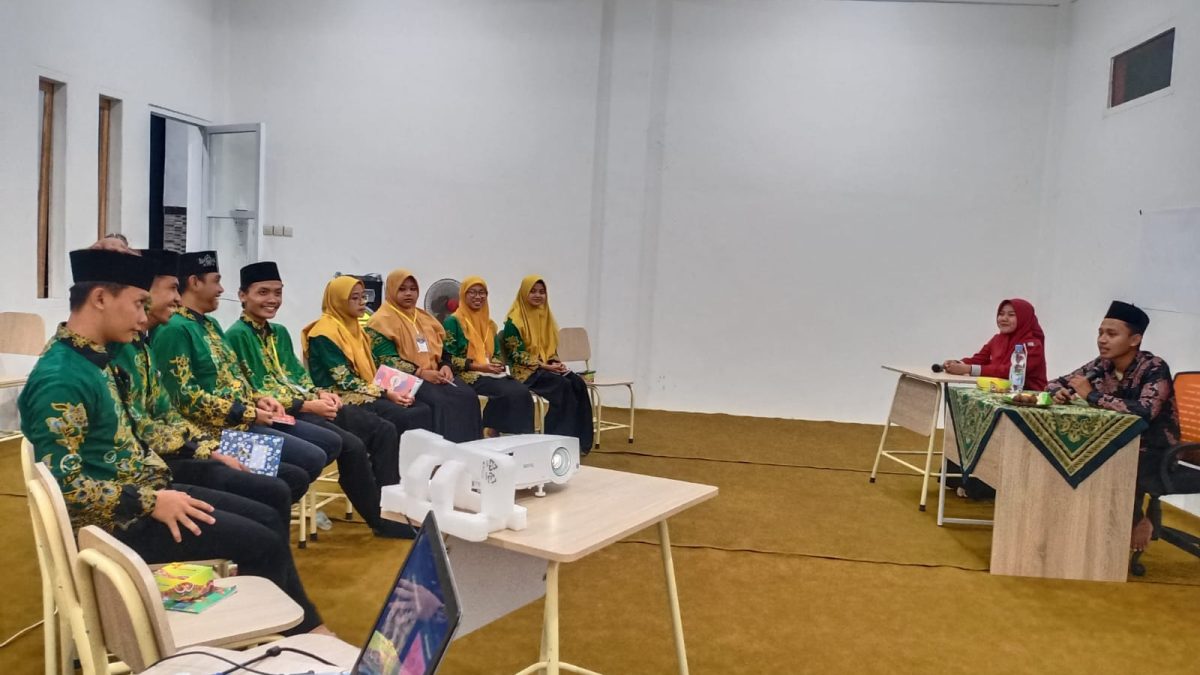 Sadar Pentingnya Pondasi Pengkaderan, PK IPNU IPPNU IAI Pangeran Diponegoro Nganjuk Gelar Training Of Trainer