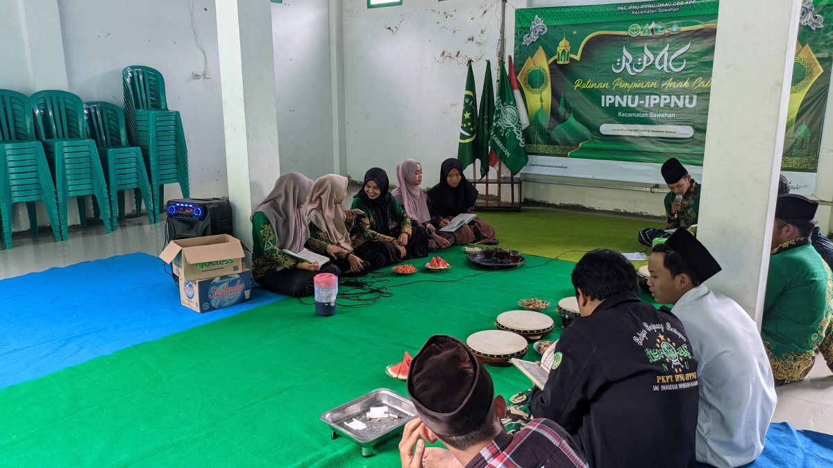 PAC IPNU IPPNU Sawahan Ngalap Barokah pada Kegiatan Perdananya