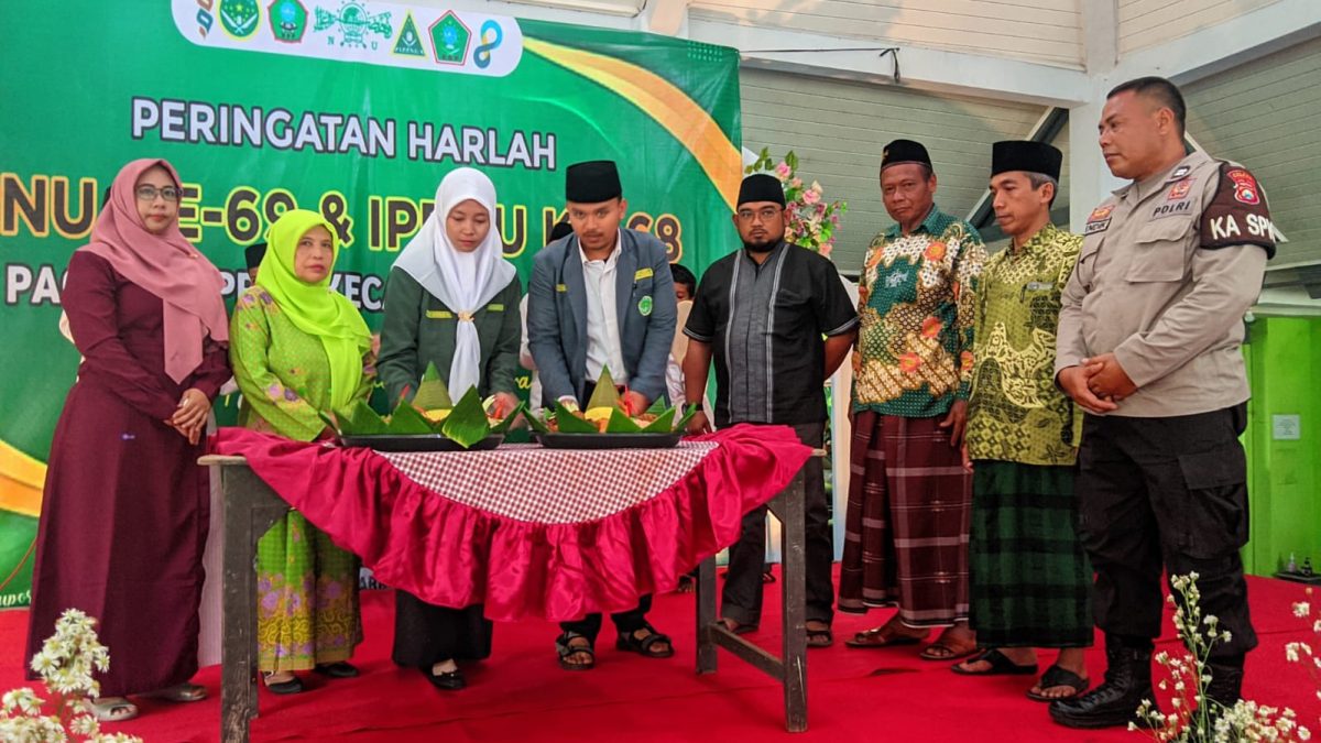 MERIAH, PAC IPNU IPPNU KECAMATAN BERBEK GELAR HARLAH IPNU KE 69 DAN IPPNU KE 68