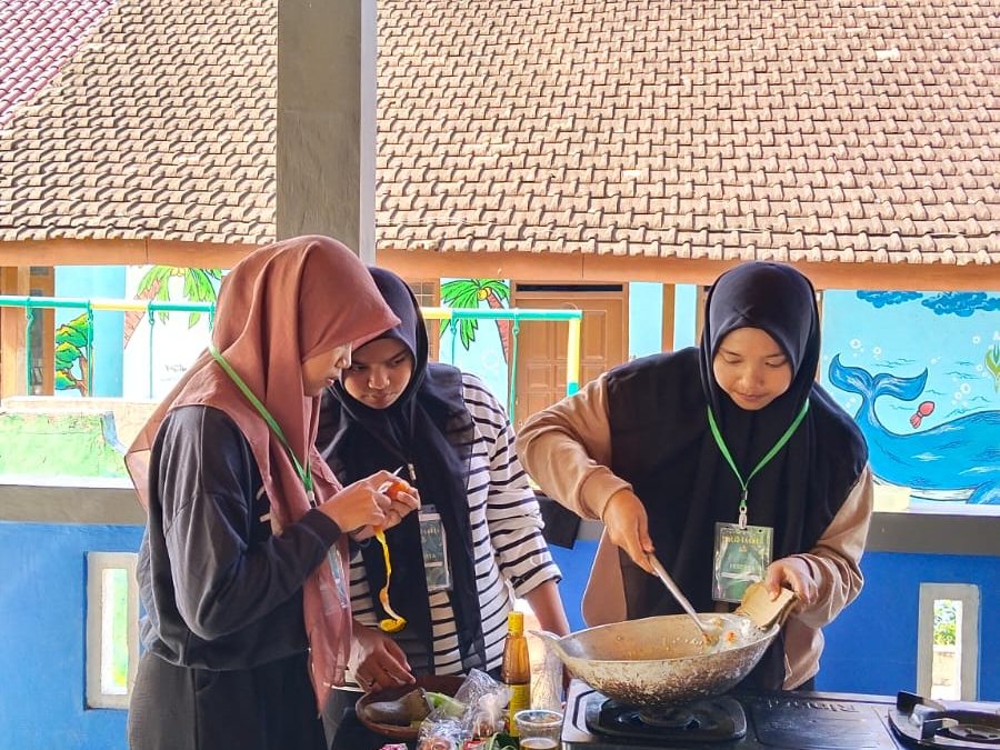Semarakkan harlah pelajar NU Rejoso Gelar Cooking War