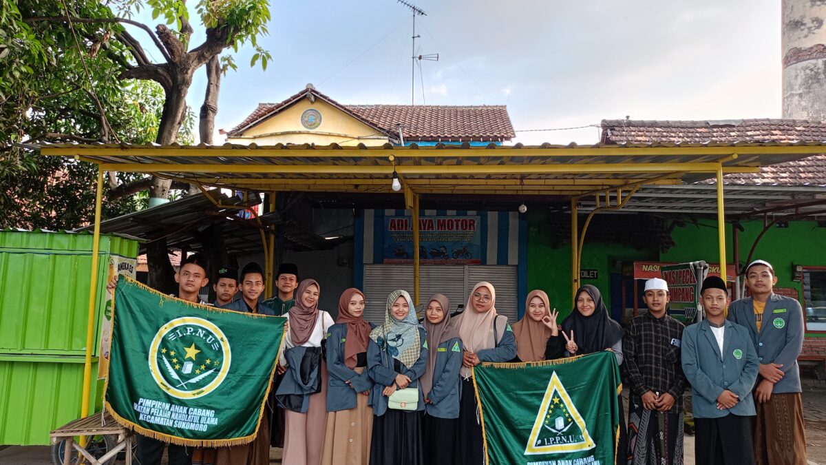 MERIAHKAN RAMADHAN, IPNU IPPNU PAC SUKOMORO GELAR BAGI TAKJIL DAN SHOLAT TARAWIH BERSAMA