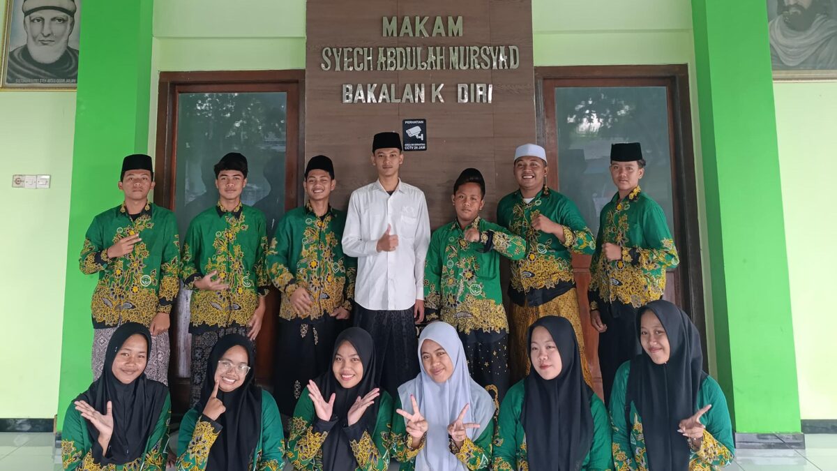 PR IPNU IPPNU Kampungbaru Gelar Ziarah Masyayikh Kediri : Perkuat Identitas Ke-NU an dan Ketaqwaan