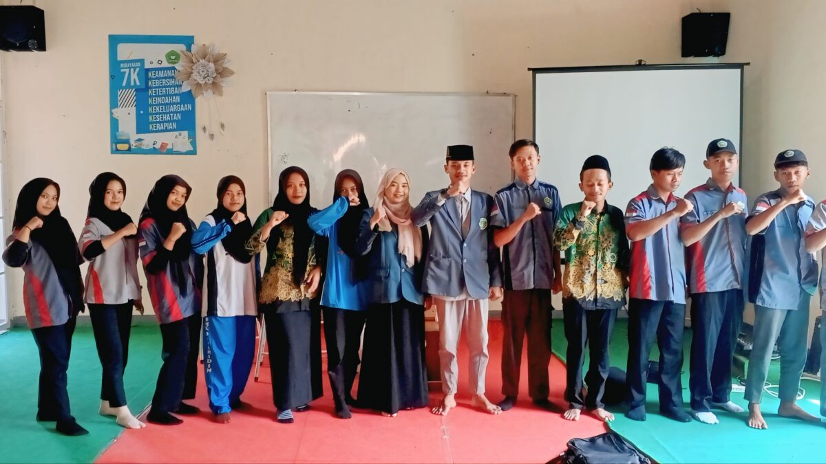 Lewat Pembentukan Pimpinan Komisariat IPNU-IPPNU, PAC Sawahan Berharap Siswa SMK Dr.Wahidin Jadi Pribadi yang Aktif Berorganisasi