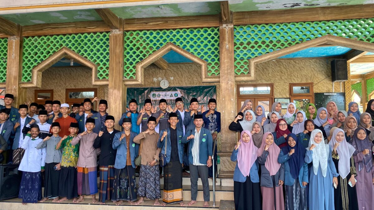Ngaji, Sholawat & Silahturahmi : MAIDAH Zona 2 IPNU-IPPNU Nganjuk Hidupkan Semangat Religius Generasi Muda NU