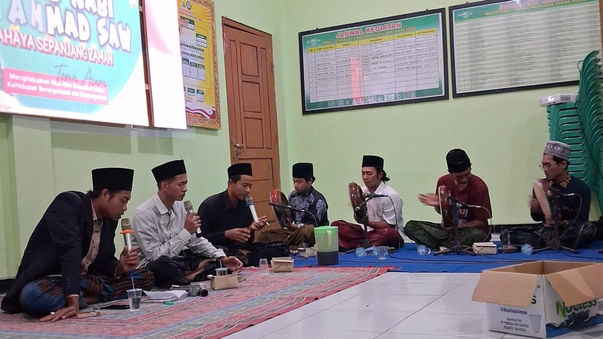 Peringatan Maulid Nabi SAW, PAC IPNU-IPPNU Rejoso Tingkatkan Semangat dalam Meneladani Rasulullah